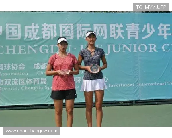 成都网球队与杭州网球队赛后战术分析与复盘探讨